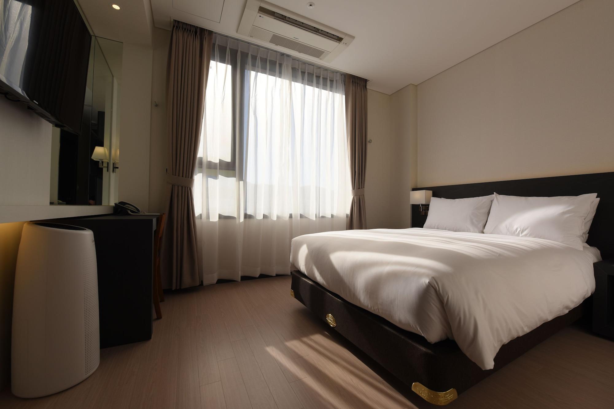 คอเจ อาร์ตนูโว สวีท โฮเต็ล Hotel กอเจ ภายนอก รูปภาพ