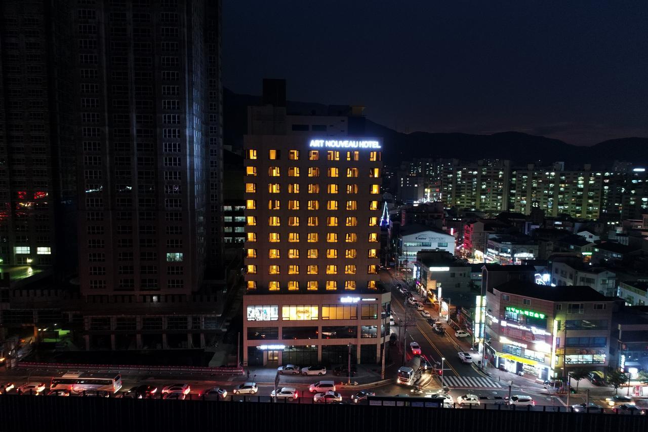 คอเจ อาร์ตนูโว สวีท โฮเต็ล Hotel กอเจ ภายนอก รูปภาพ
