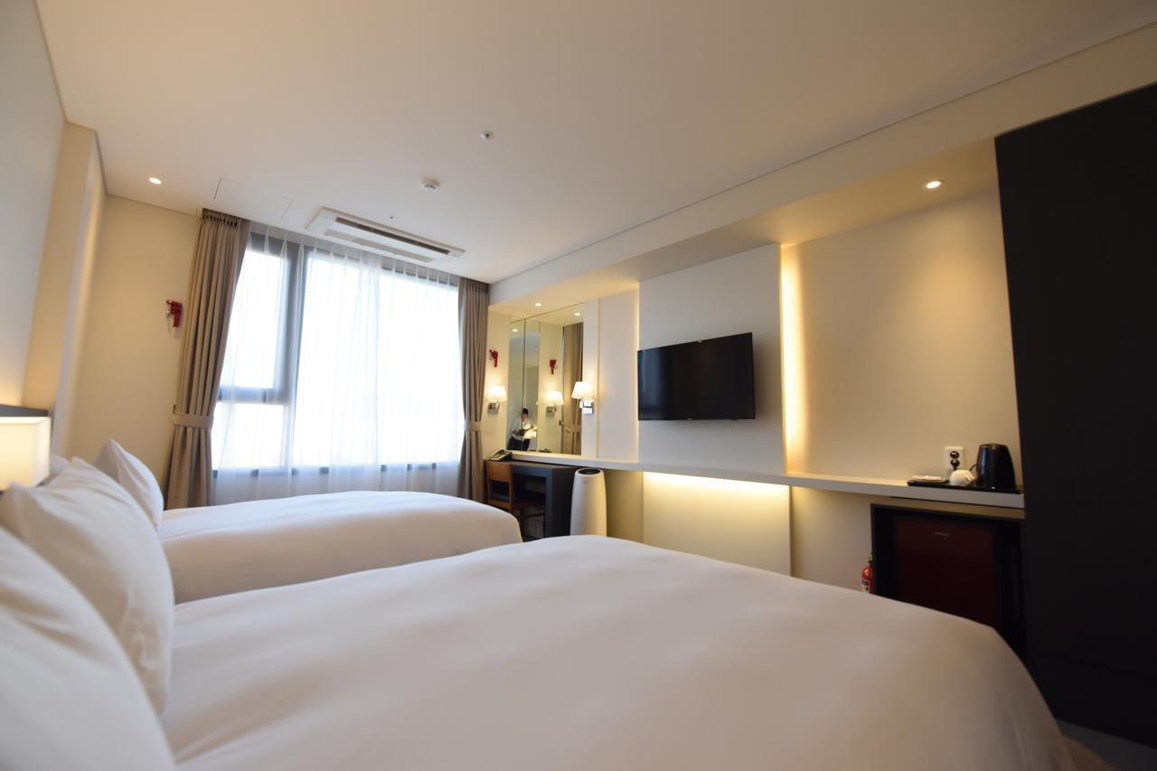 คอเจ อาร์ตนูโว สวีท โฮเต็ล Hotel กอเจ ภายนอก รูปภาพ